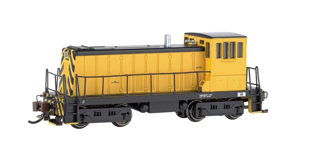 Painted, Unlettered - Yellow & Black GE 70 Ton -DCC