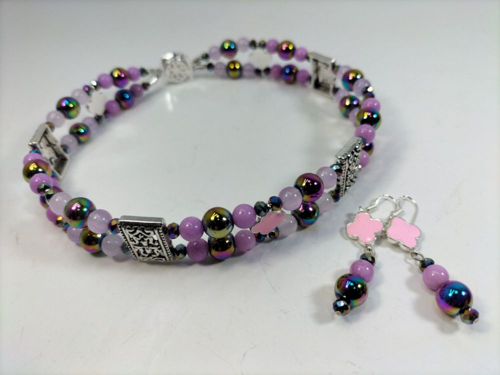 CHOKER NECKLACE AND EARRINGS. Lavender Jade and Rainbow Hematite.