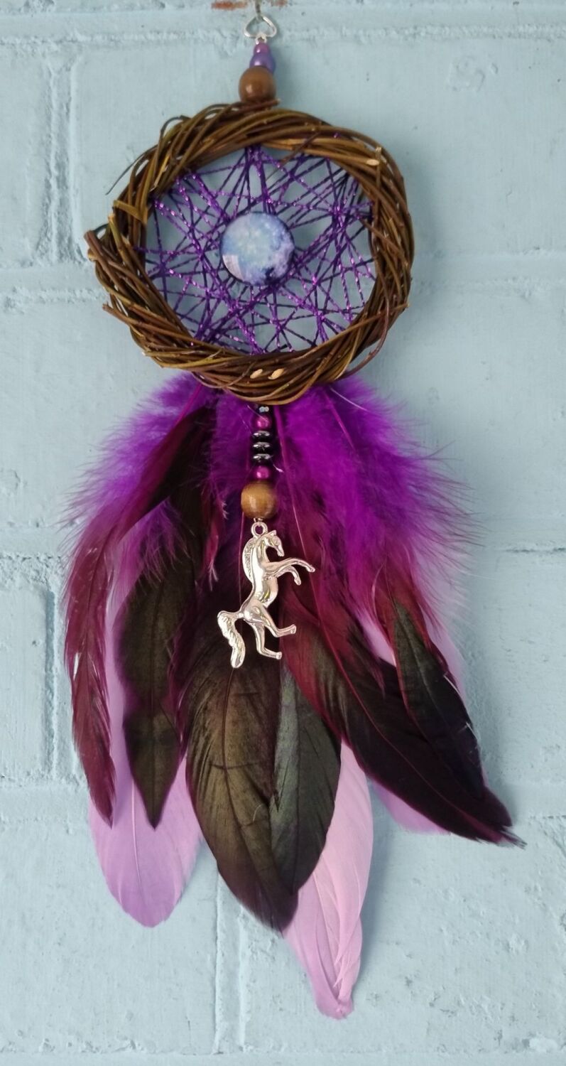 Horse and Hematite Catcher. Small Size