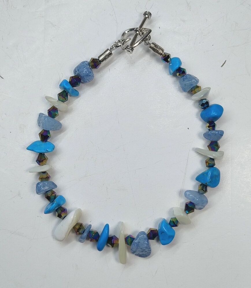 Turquoise, Aquamarine and Mother of Pearl Bracelet. Single Strand.