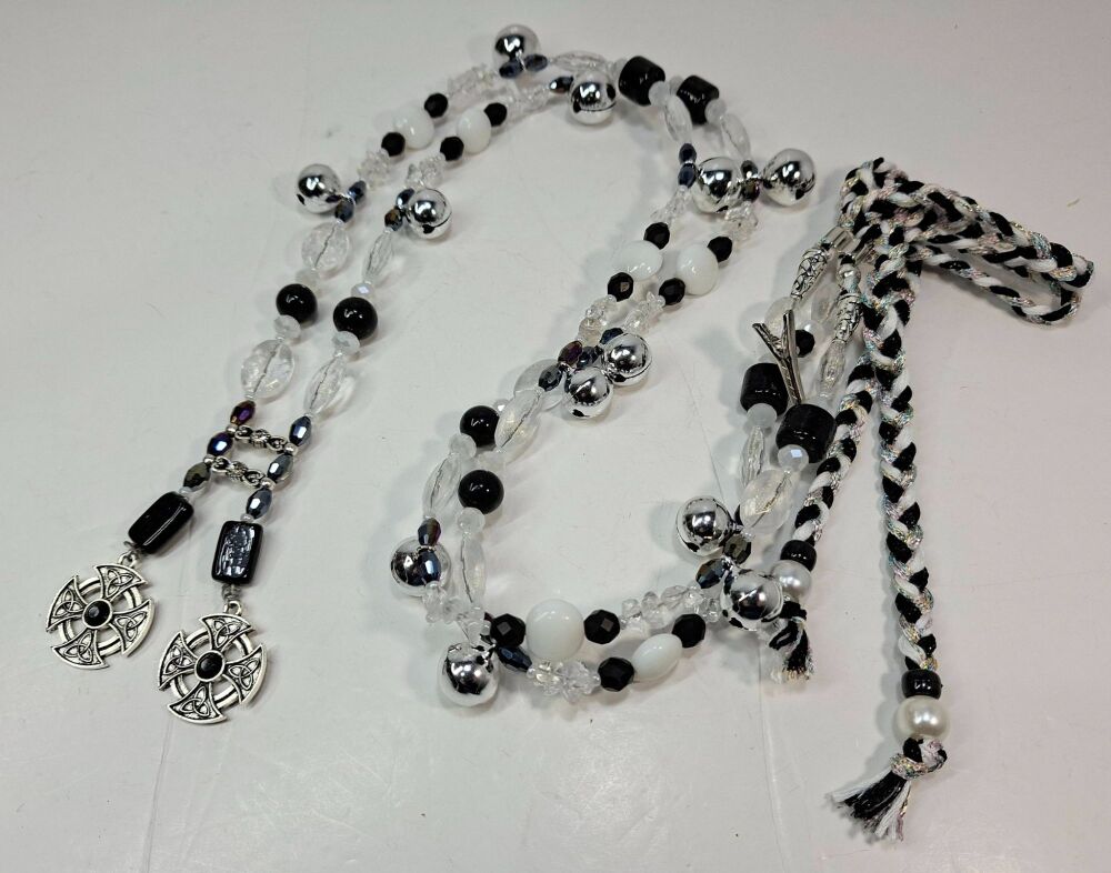 Rhythm Beads - Clear Quartz.  Pony to Cob / Smaller Horse.