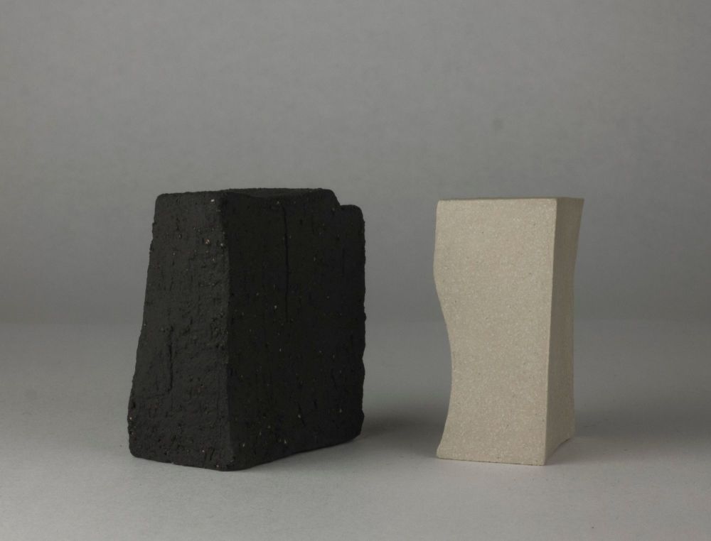 Salt and pepper pots     [SP-08]