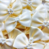 Satin Ribbon Bow Ties With Pearl Centre 3.5cm - Ivory
