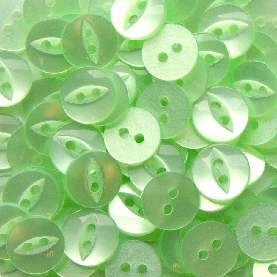 Round Fish Eye Buttons Size 26 - Mint Green