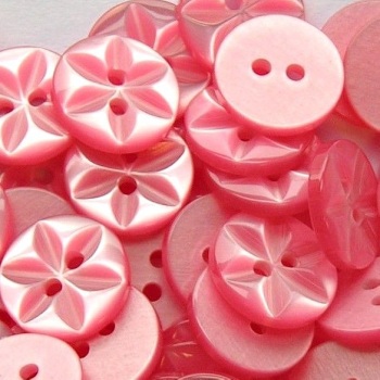 Round Star Buttons Size 18 - Dusky Pink