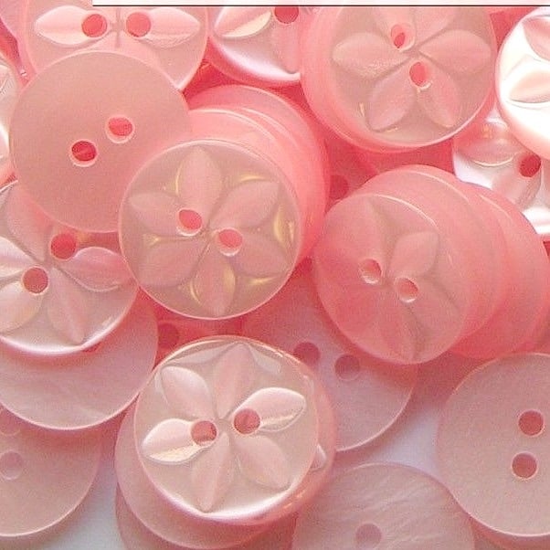 Round Star Buttons Size 22 - Baby Pink