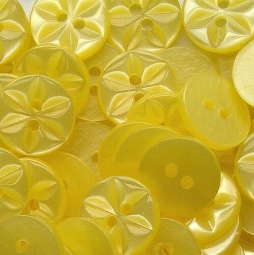 Round Star Buttons Size 22 - Yellow