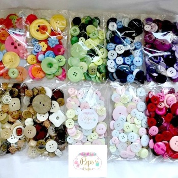 Half a Kilo of Assorted Buttons - Mixed Colours & Sizes