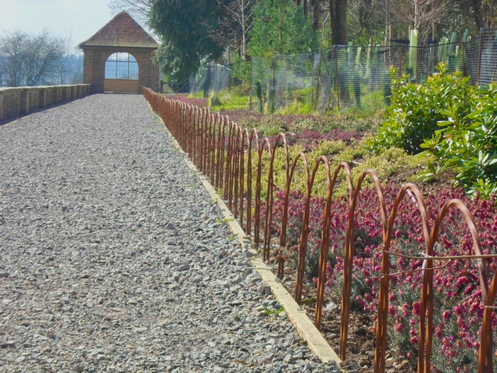 Mayfield Garden Edging Hoops 50 cm wide.