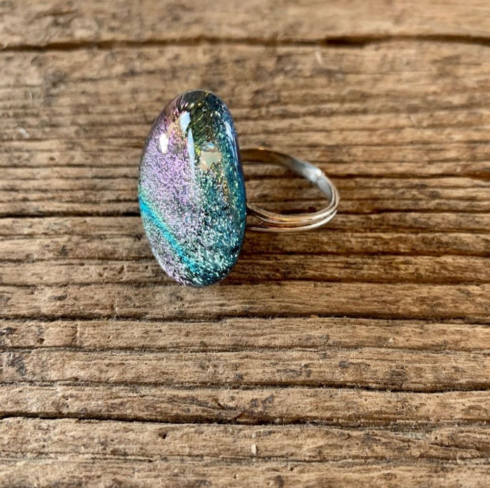 'Shimmer Pebble' Ring,  Bague "Galet irisé"