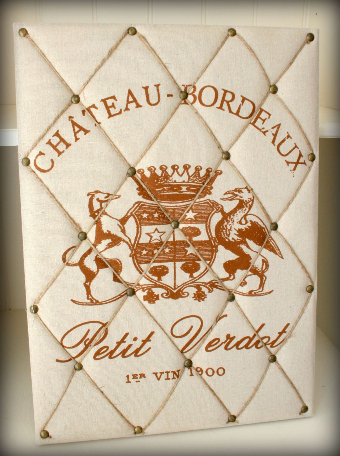 Chateaux Bordeaux Notice Board