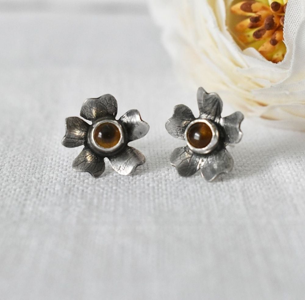 Woodland Flower Stud Earrings with Citrine