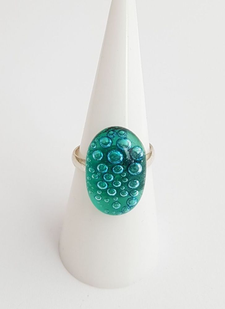 Bubbles - Emerald green bubbles ring