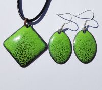 Lime green and black speckled earrings and pendant set