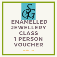 Enamelled jewellery class voucher for 1 person