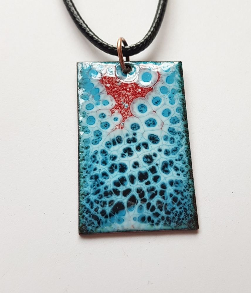 Turquoise, white and poppy red fluid pattern necklace