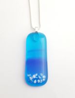 Swirly blues long pendant with pebbles