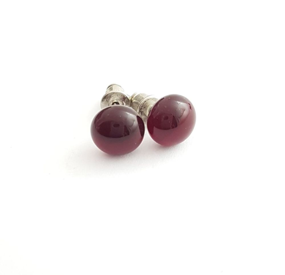 Cherry red transparent glass stud earrings