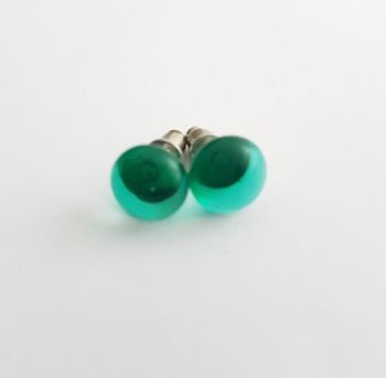 Emerald green transparent glass stud earrings