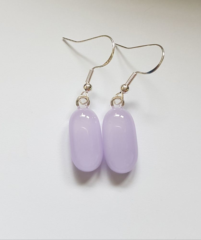Mauve pastel opaque glass drop earrings