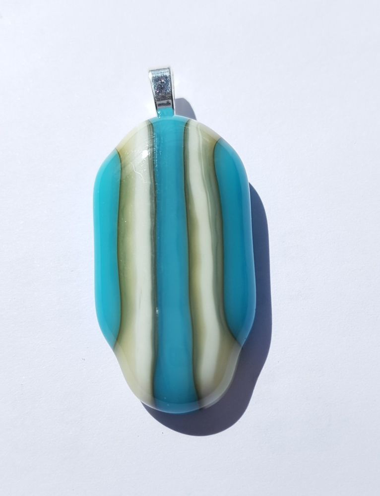 Turquoise and vanilla pebble pendant