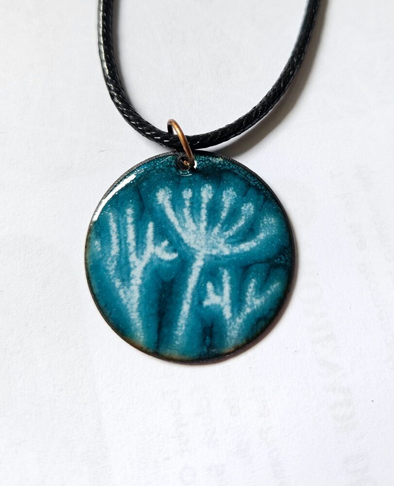 Teal blue with speckly white floral seedhead pattern necklace