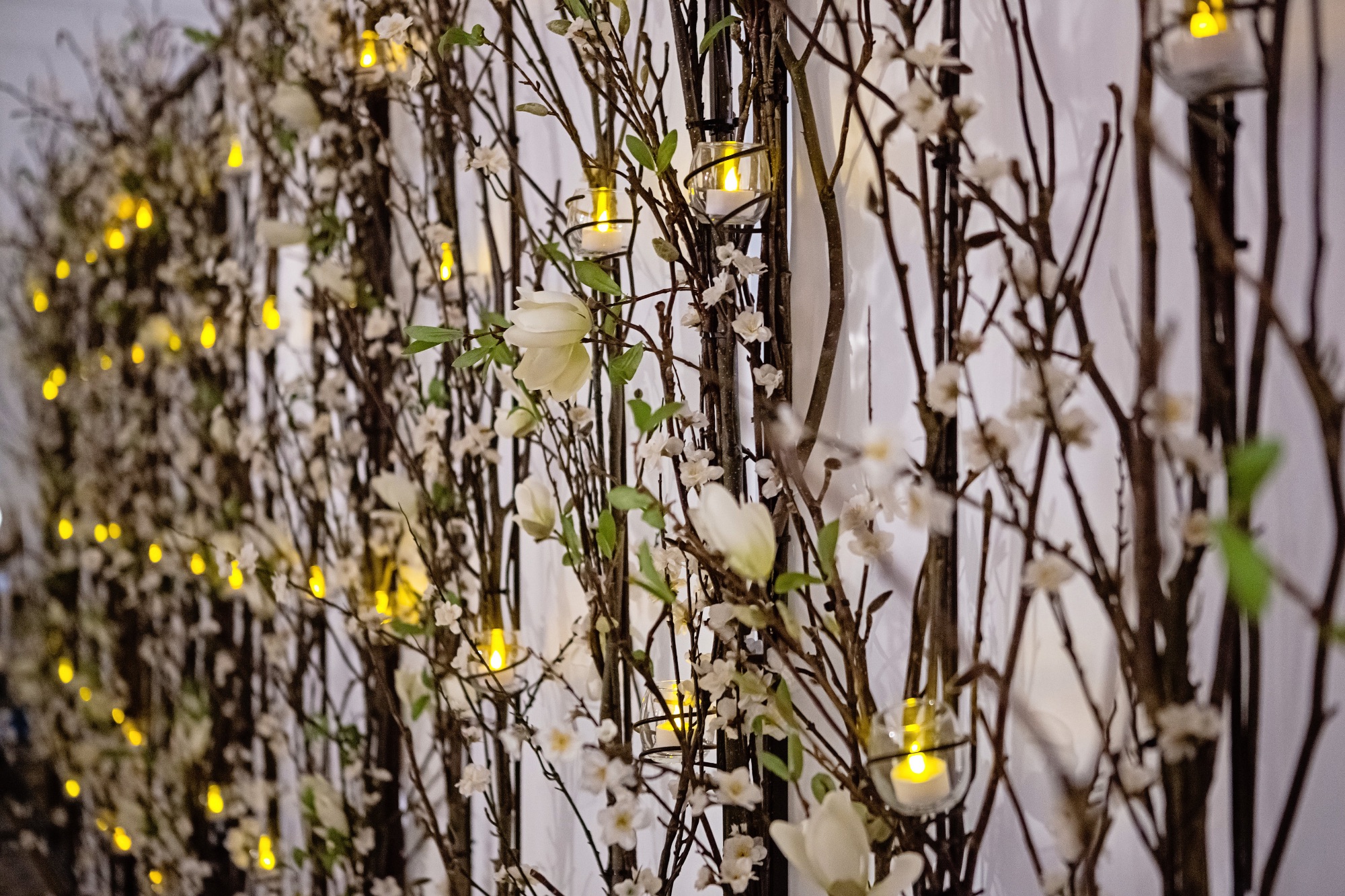 Blossom Flower Screen with tea lights votives