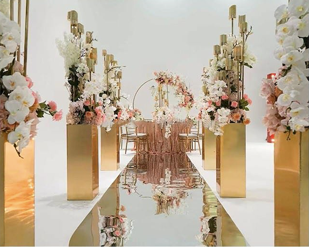 Gold Mirror Aisle 