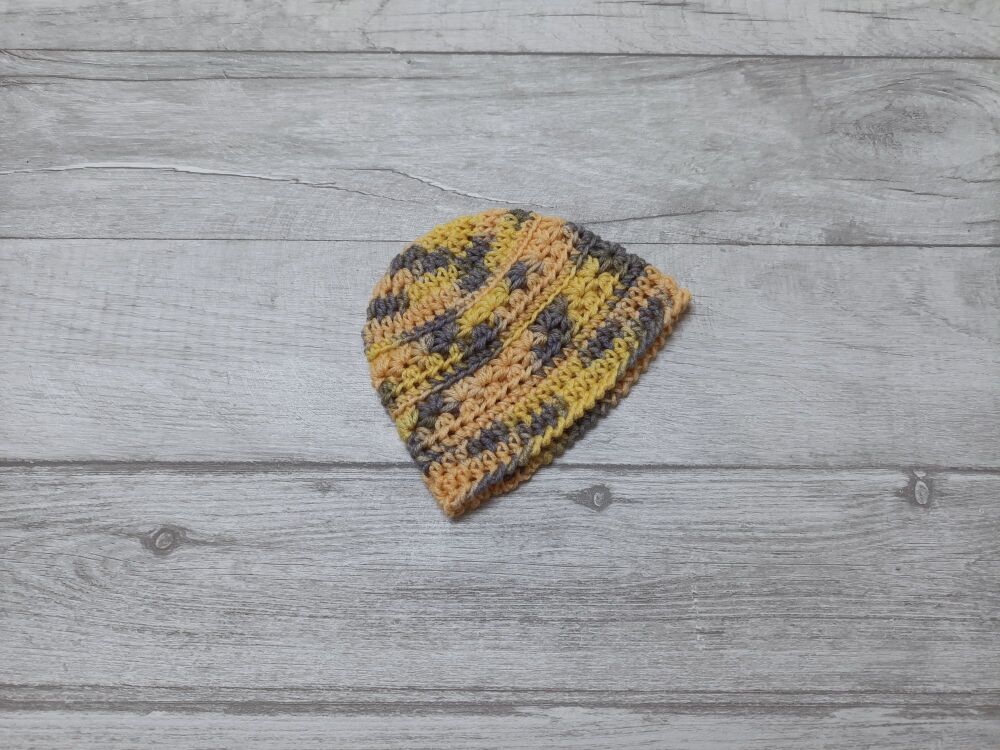 Small/prem baby hat | 5-6lb premmie hat | pastel yellow/orange wool | handmade crochet hat