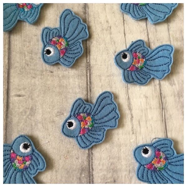 Rainbow fish feltie 