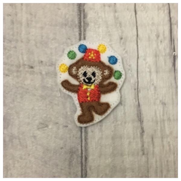Juggling monkey feltie