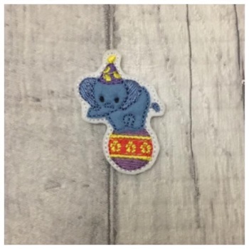 Circus elephant feltie
