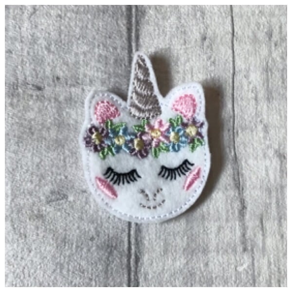 Macaranimal pastel unicorn feltie