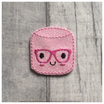 Marshmallow feltie pink with glasses