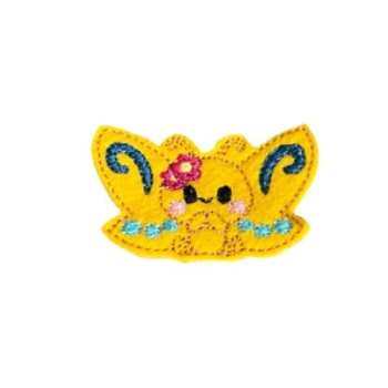 Sitting Butterfly Feltie