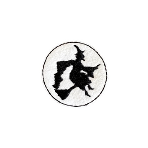 Witch silhouette feltie