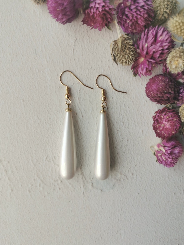 Mother of Pearl Single Drop Earrings