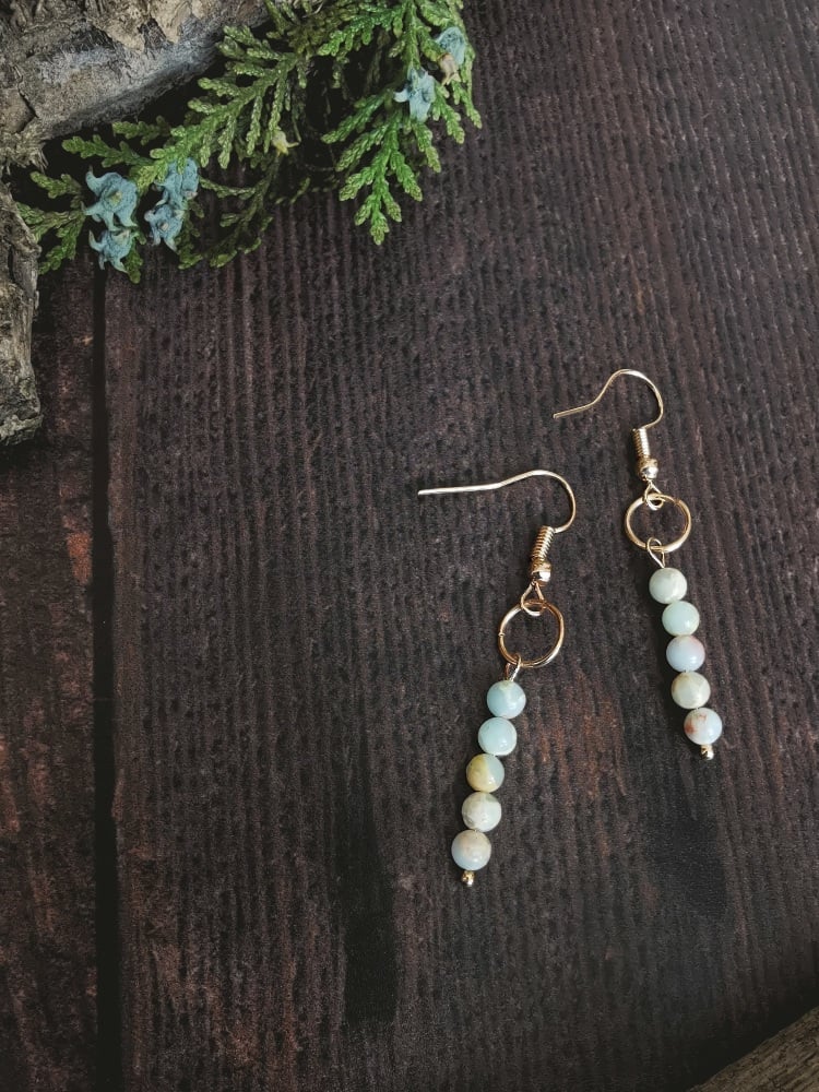 Gold Tone Semi Precious Emperors Stone Circle Drop Earrings