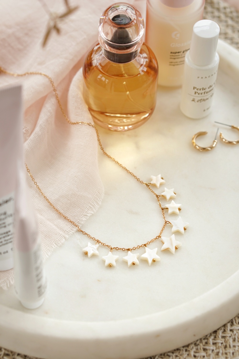 Gold Tone & Mother of Pearl Scatter Star Necklace
