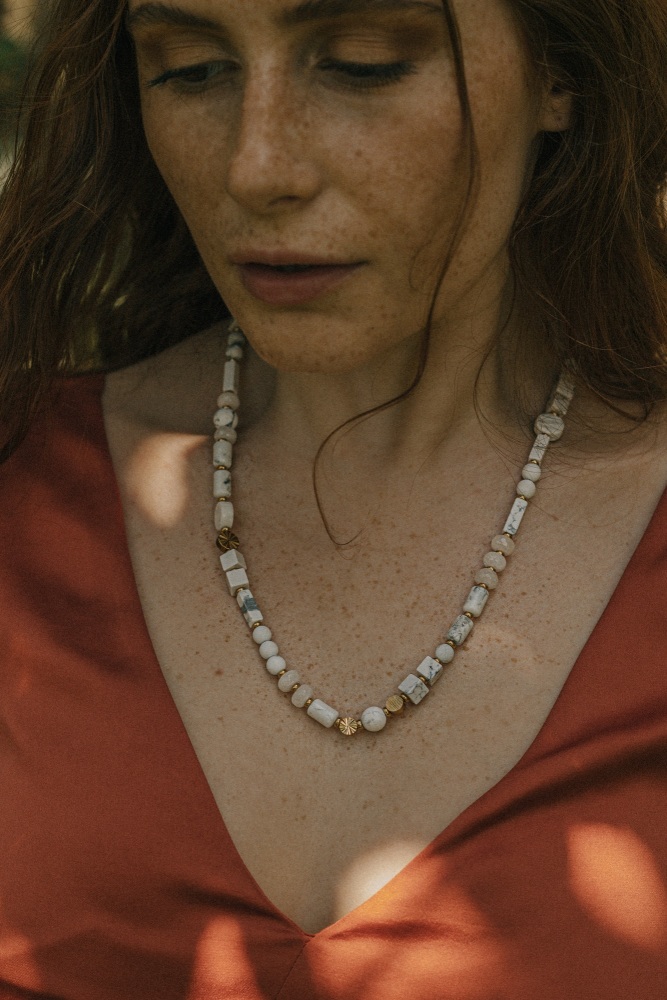 Howlite And Chalcedony Semi Precious Stone Necklace