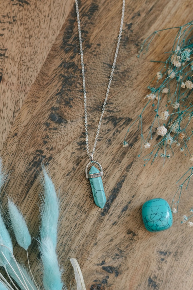 925 Sterling Silver & Turquoise Crystal Point Necklace