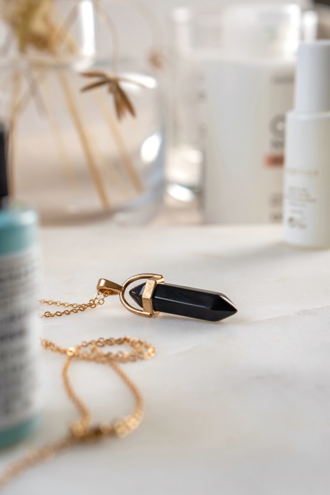 Gold Tone & Black Agate Crystal Point Necklace