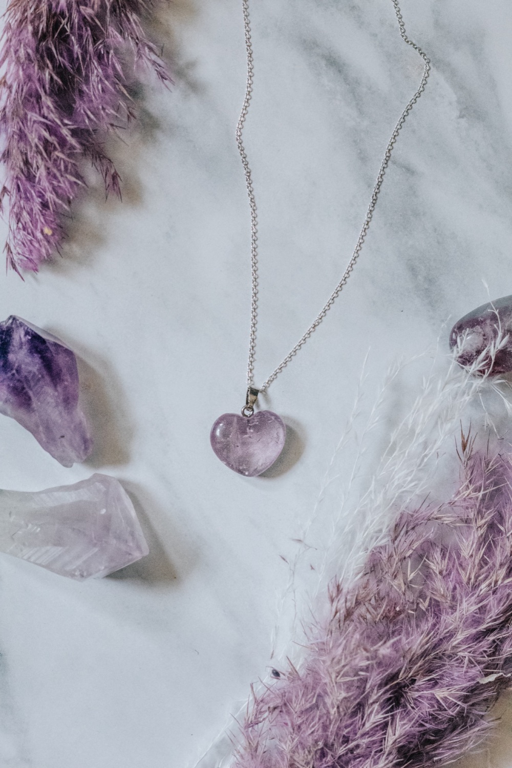 925 Sterling Silver Chain & Purple Agate Heart Pendant Necklace