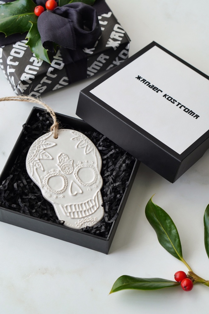 1pc Luxury Stoneware Cream Skull Tree Ornament Decoration in Gift Box