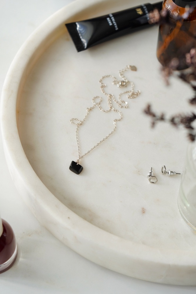 925 Sterling Silver Black Obsidian Crystal Chip Pendant Necklace
