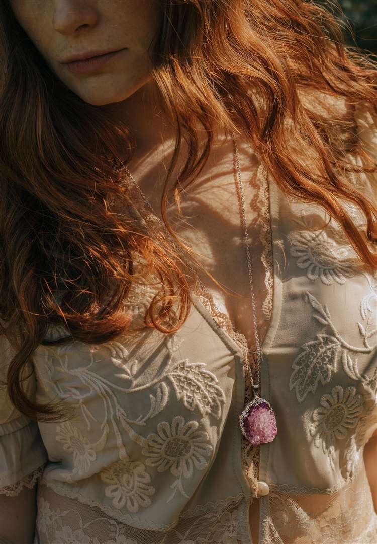 Win An Agate Crystal Pendant Necklace With Xander Kostroma Velvet Magazine 