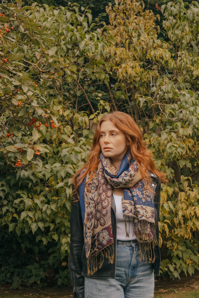 Peacock And Floral Tassel Luxe Pashmina in Navy Blue/Gold