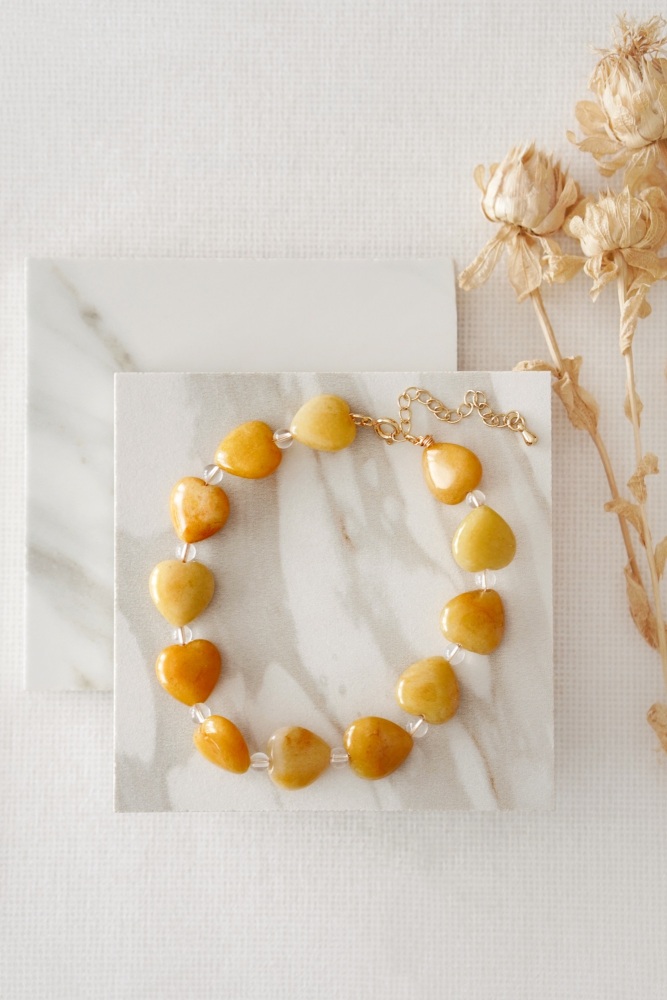 Yellow Jade and Quartz Heart Anklet in Gold
