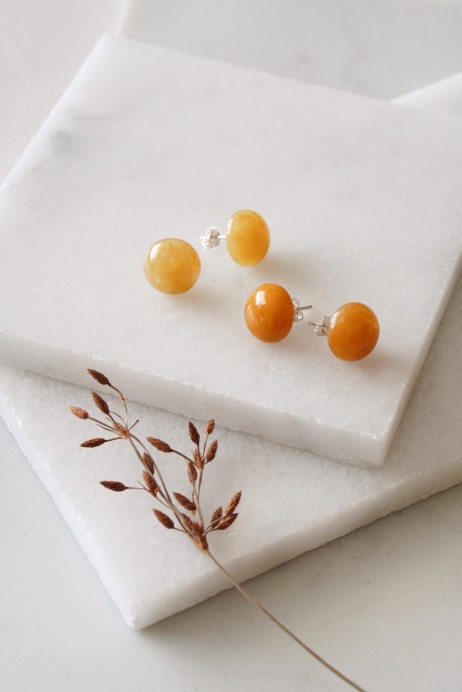Silver Circle Stud Earrings with Yellow Jade