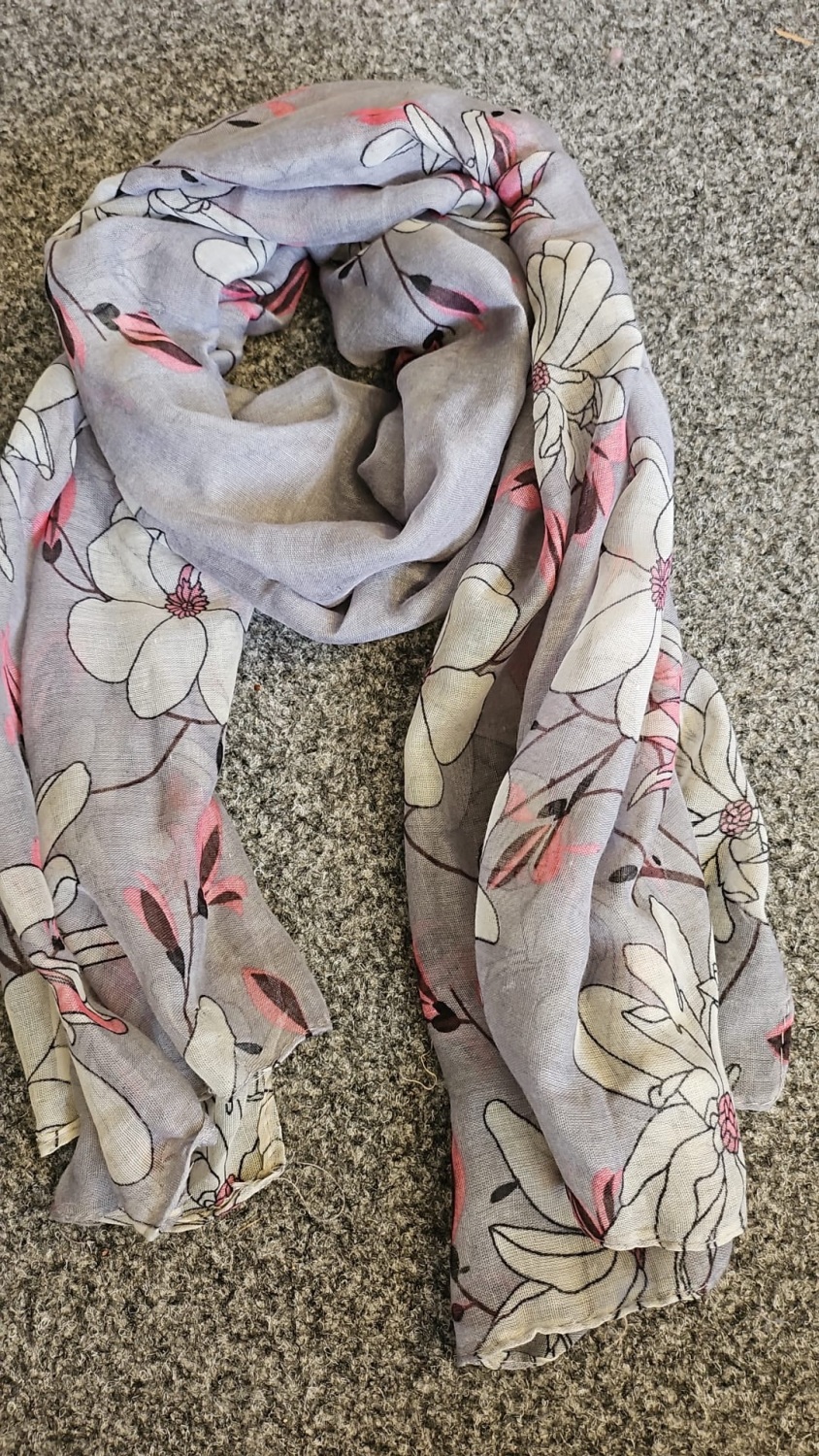 Intrigue Grey and Pink Scarf